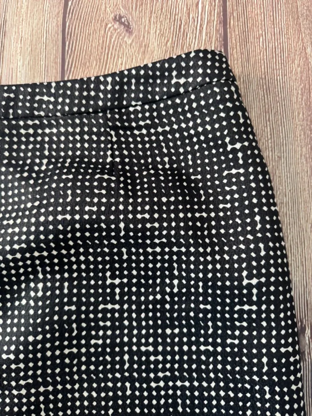 Tory Burch Black White abstract print straight skirt 12